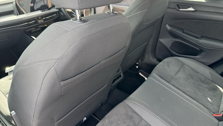 Volkswagen Golf 1.4 TSI eHybrid Style 5dr DSG Hatchback